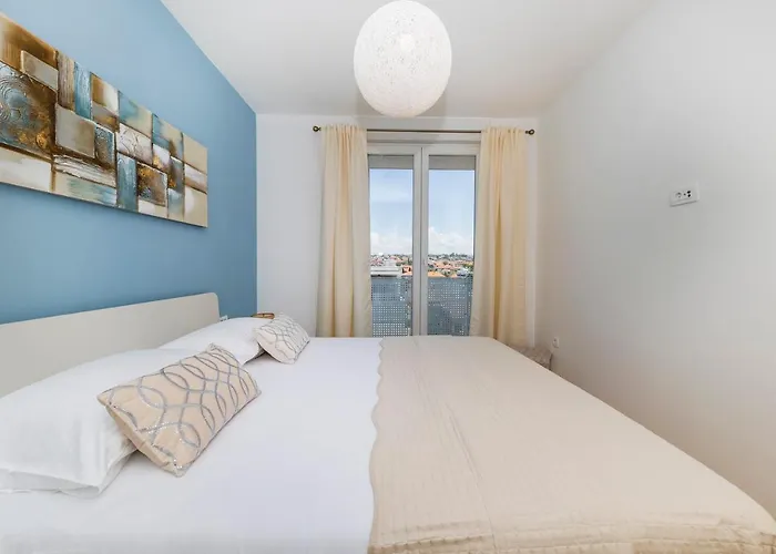 Deluxe Apartamento *